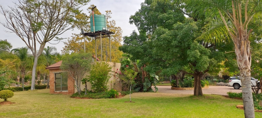 4 Bedroom Property for Sale in Modderfontein A H North West